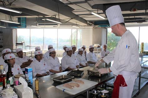 culinary school quezon city|First Gourmet Academy .